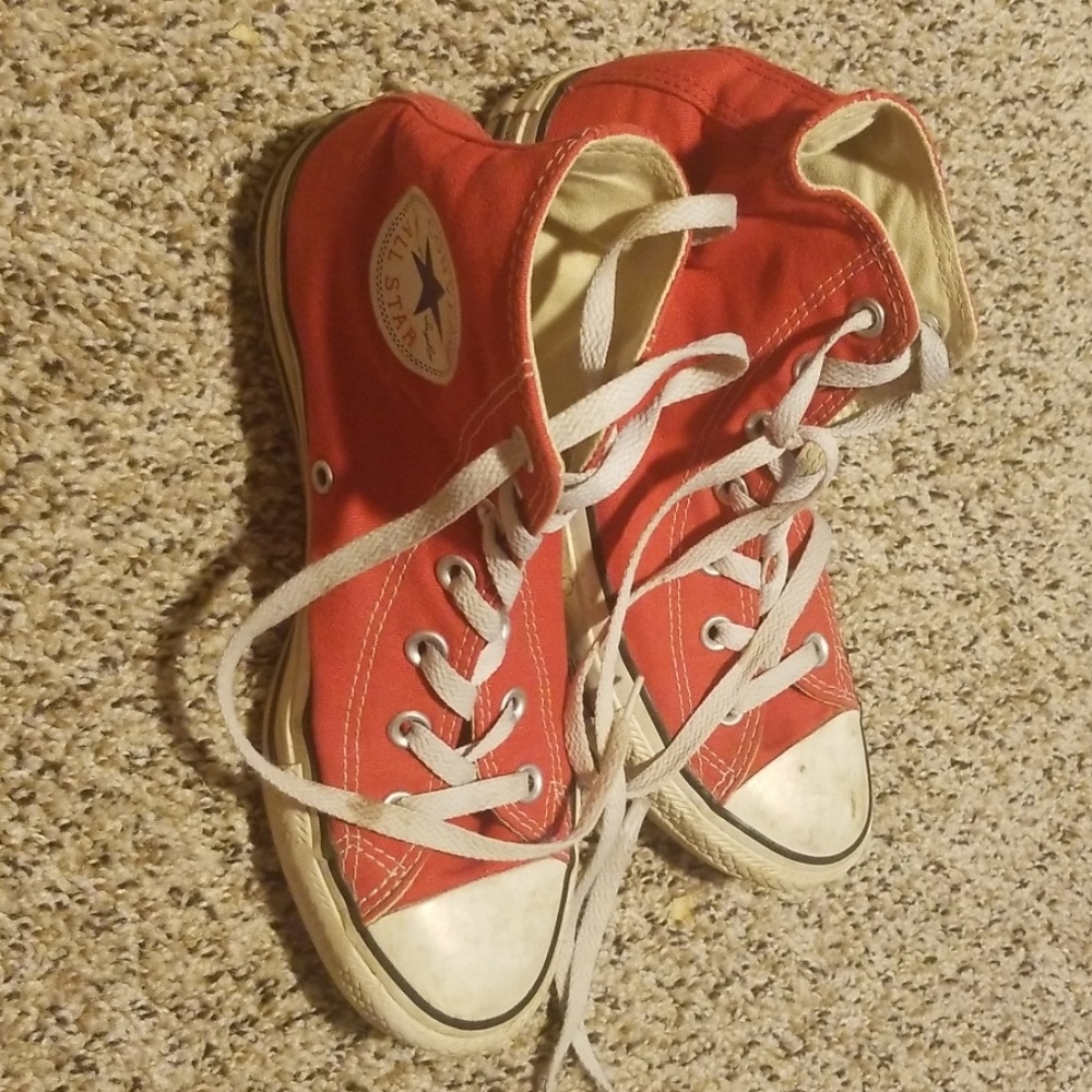 Red Converse Chuck Taylor Men Size 5 Ladies Size 7